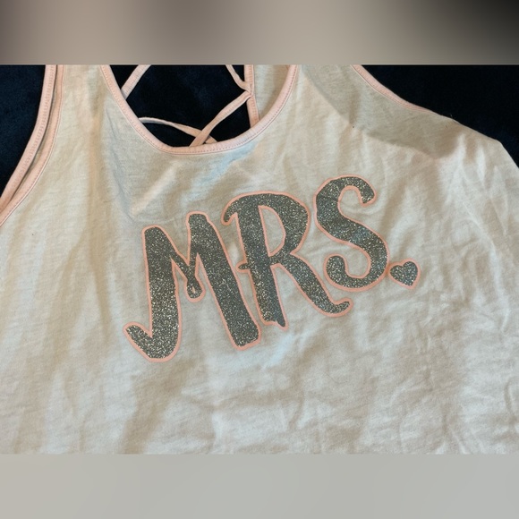 Mrs. Pajama Set - Picture 6 of 6